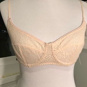 NWT Bra